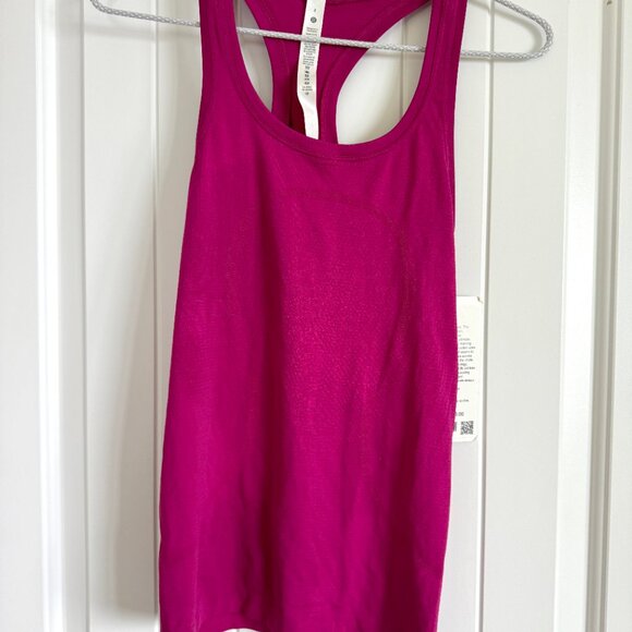 NWT Lululemon Swiftly Tech Racerback Tank Top Size 2 - Picture 3 of 8